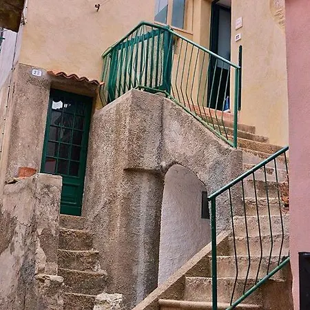 Alcastello - Casa Campanile Appartement *